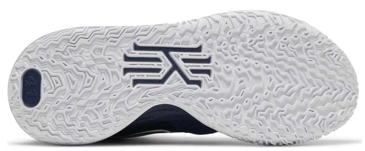 Mens Basketball Shoe (7.5) E979216