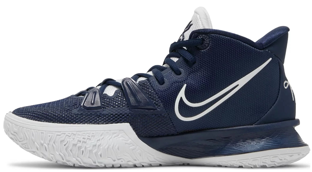 Mens Basketball Shoe (7.5) E979216