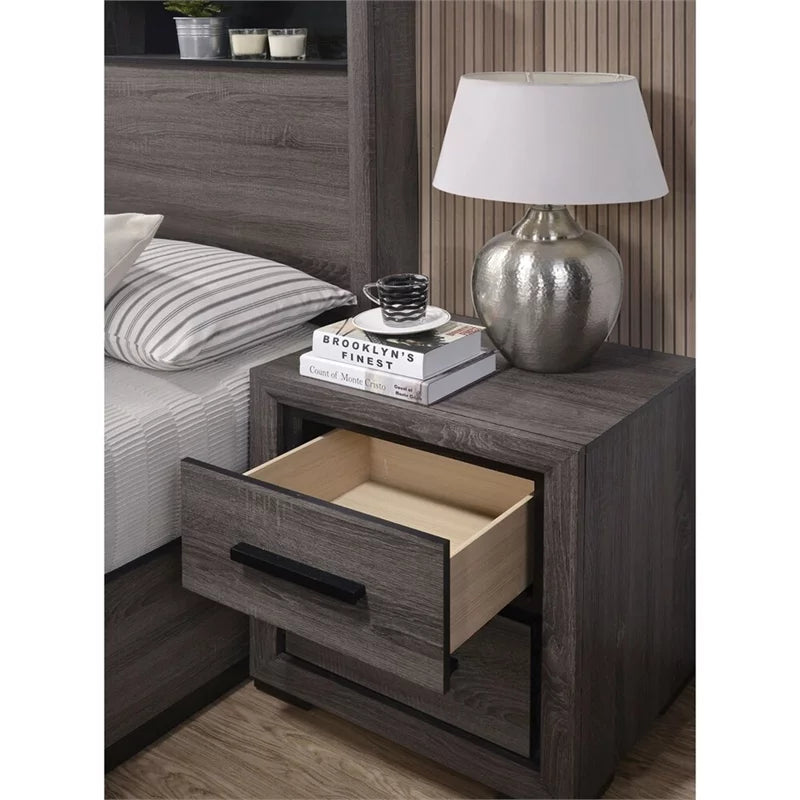 Gray Wood 3-Piece Bedroom Set Cal King W365898