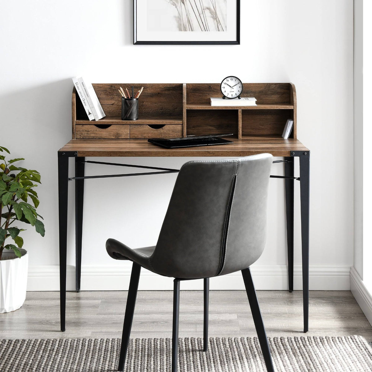 42-Inch Writing Desk with Small Hutch Y8328
