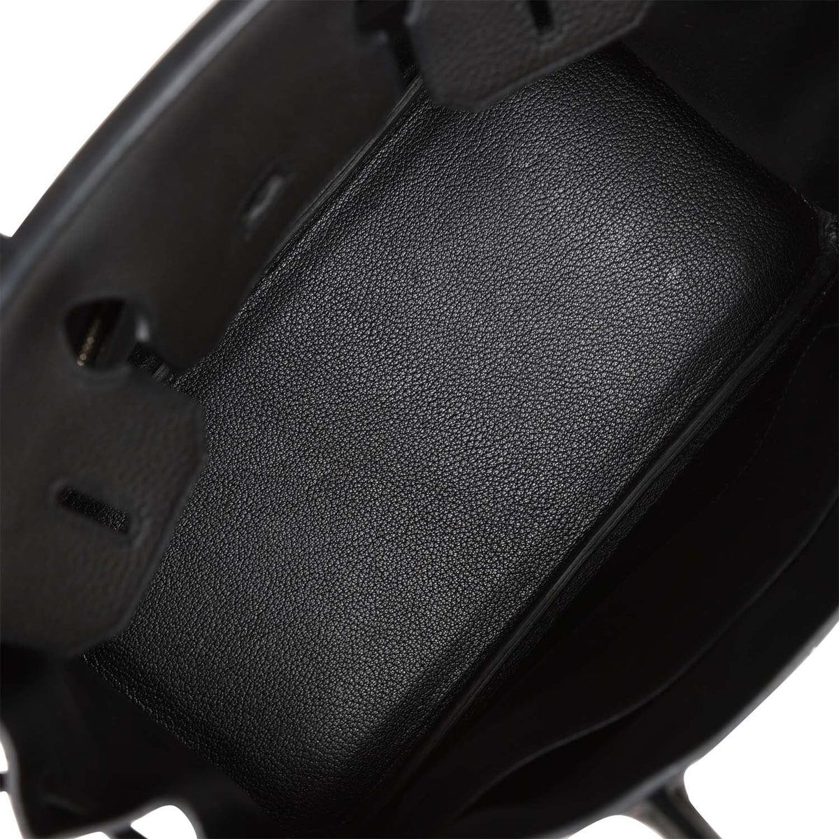 Black 30 Togo Handbag U977751